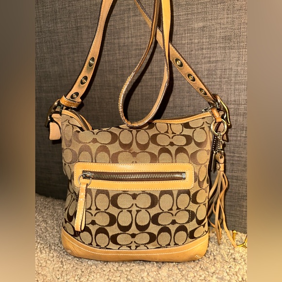 Vintage Adjustable Strap Crossbody Bag